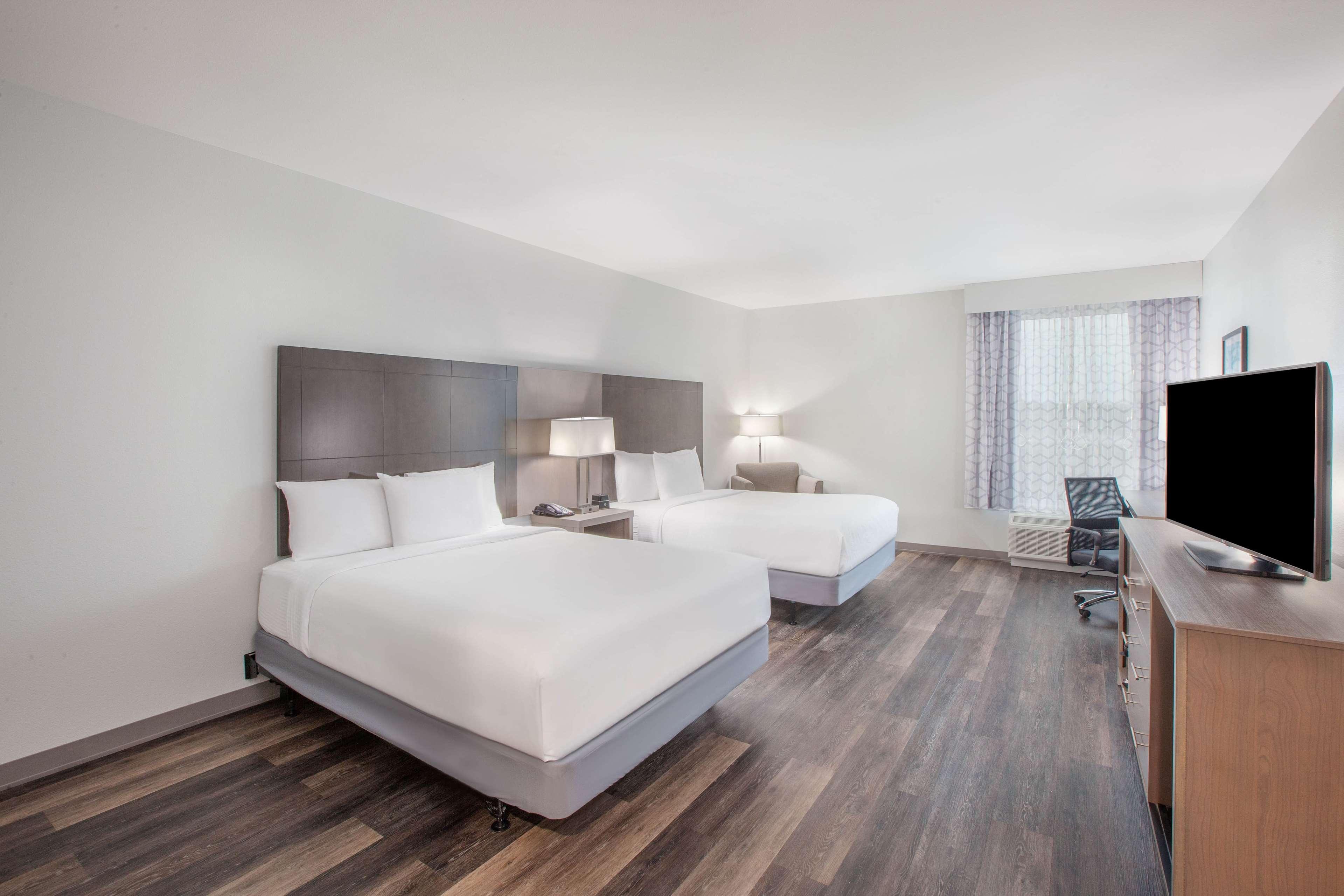 La Quinta By Wyndham Dallas Дънканвил Екстериор снимка